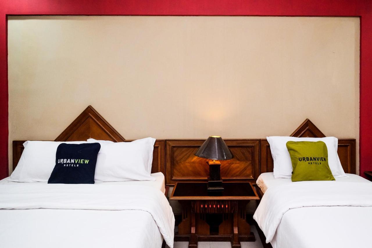 Urbanview Hotel Syariah Wisnugraha By Reddoorz Джок'якарта Екстер'єр фото