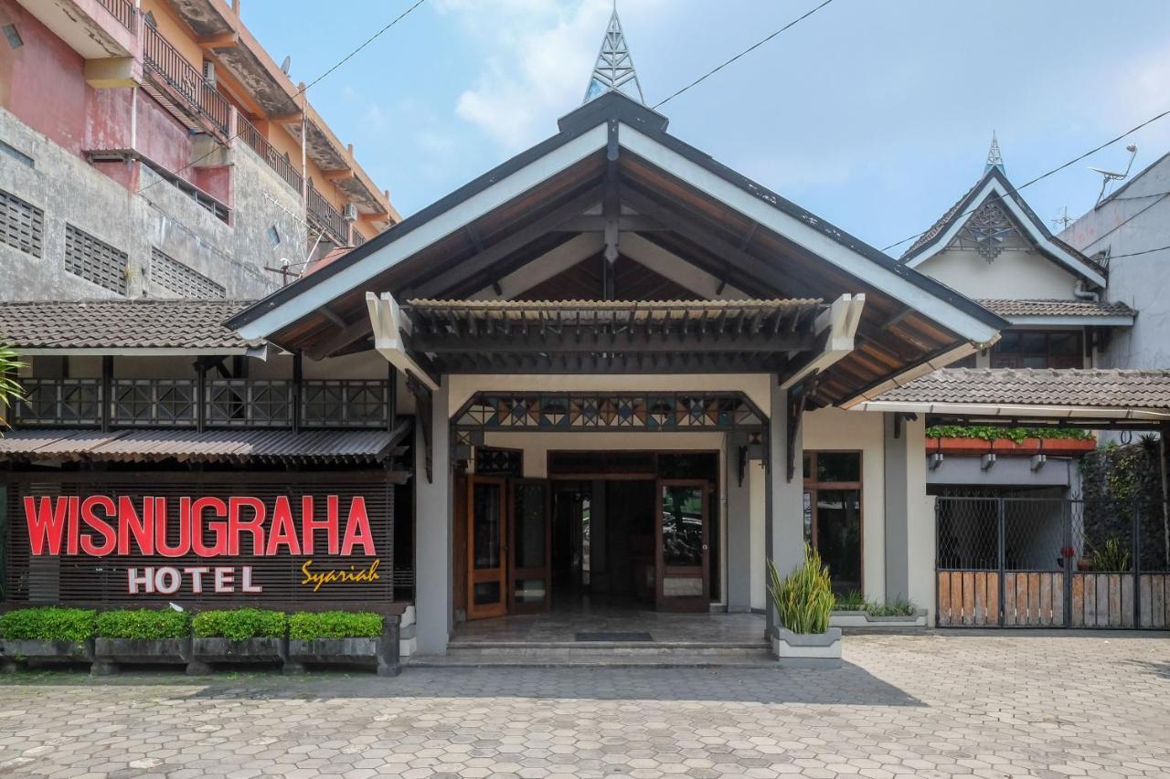Urbanview Hotel Syariah Wisnugraha By Reddoorz Джок'якарта Екстер'єр фото