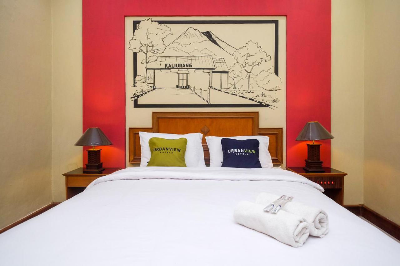 Urbanview Hotel Syariah Wisnugraha By Reddoorz Джок'якарта Екстер'єр фото